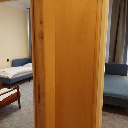 Apartment Corona Кошице Экстерьер фото