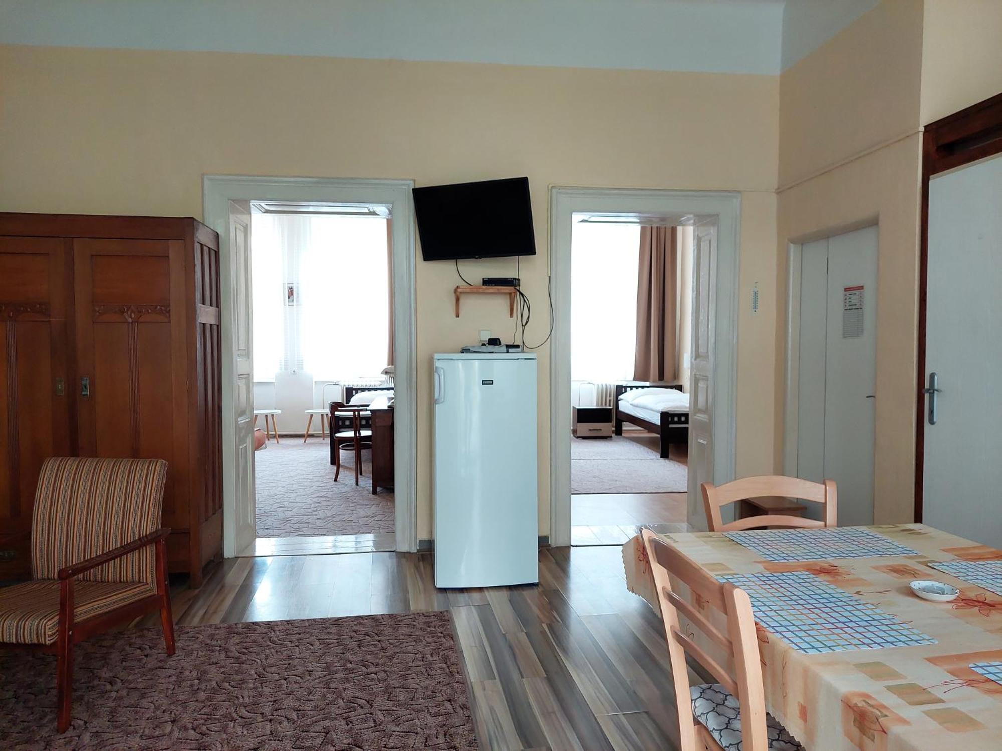 Apartment Corona Кошице Экстерьер фото