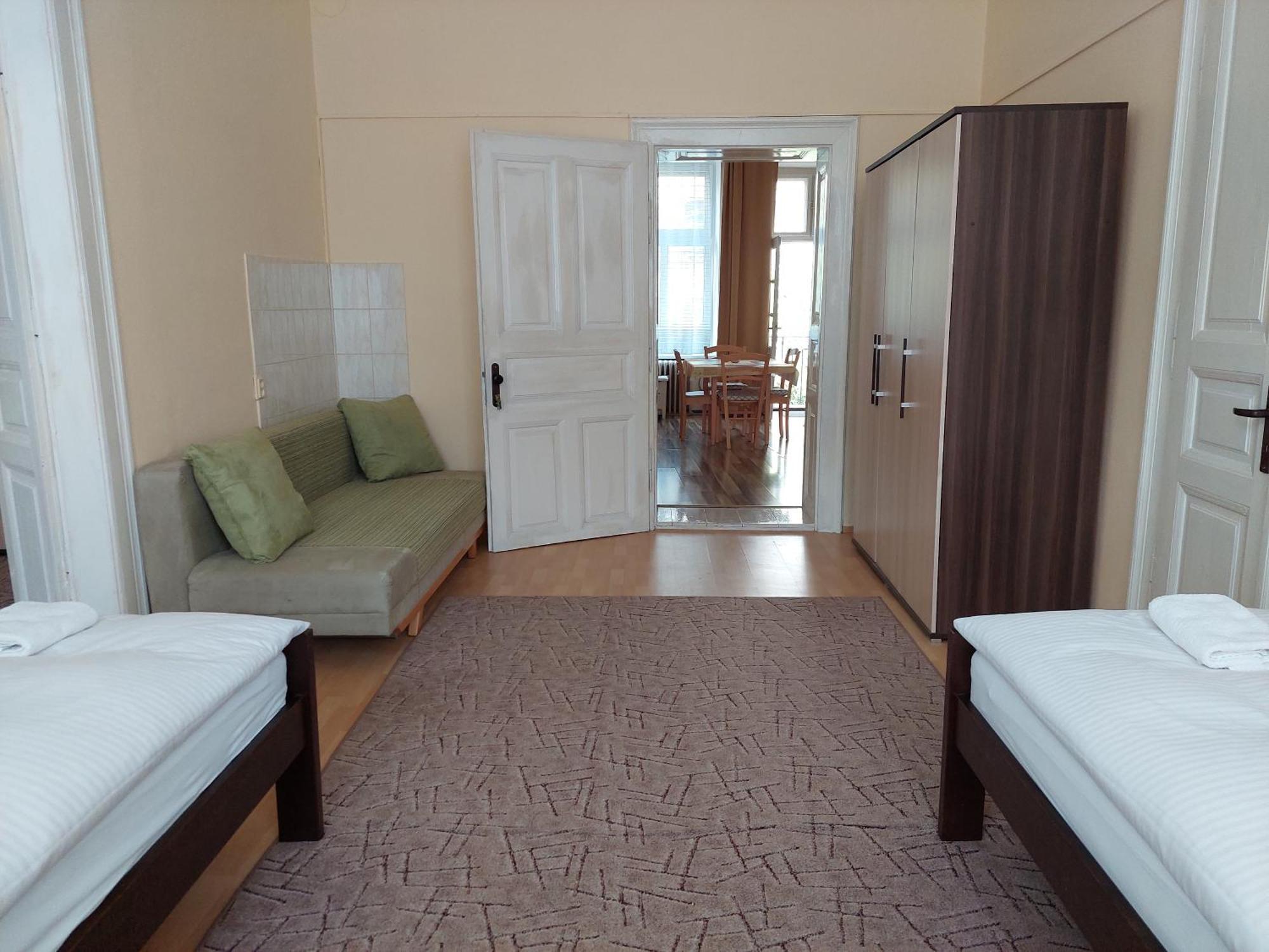 Apartment Corona Кошице Экстерьер фото