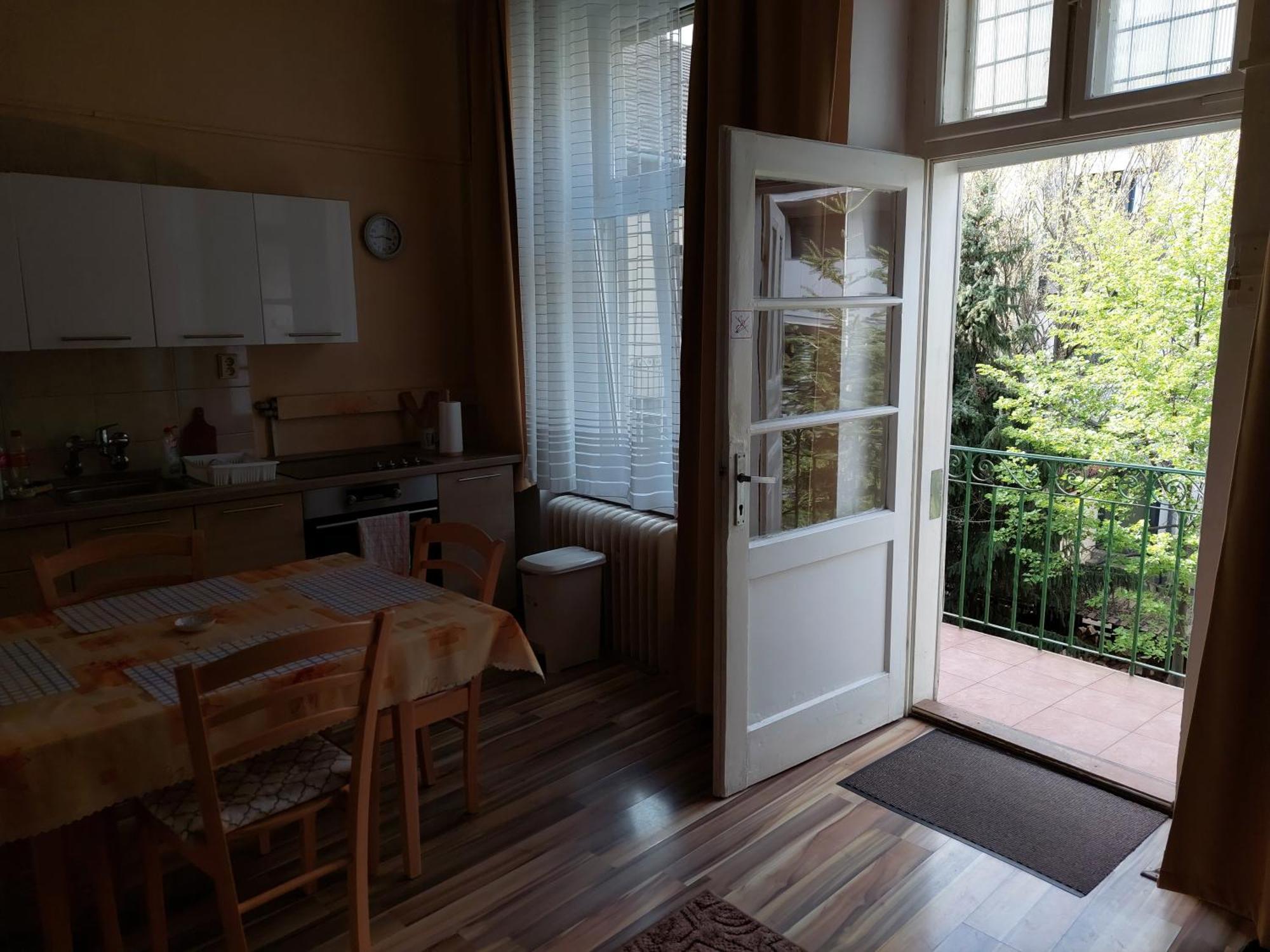 Apartment Corona Кошице Экстерьер фото